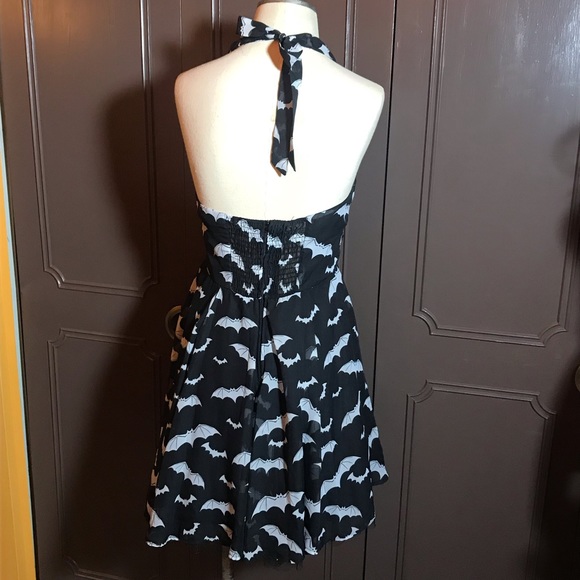 Hell bunny bat dress (black and white version) - Picture 3 of 4